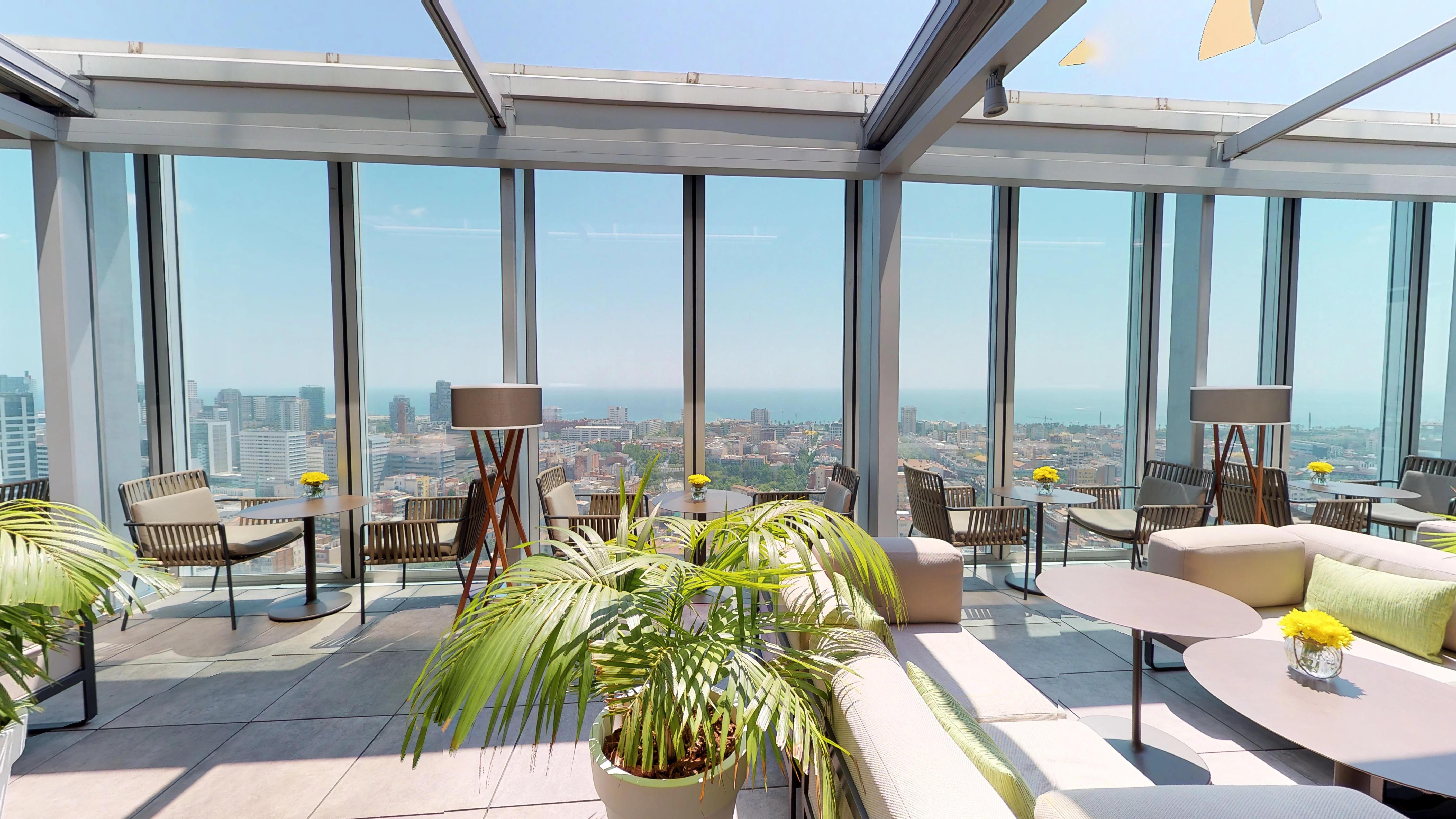Melia Barcelona Sky 4* Sup Hotel Exterior photo