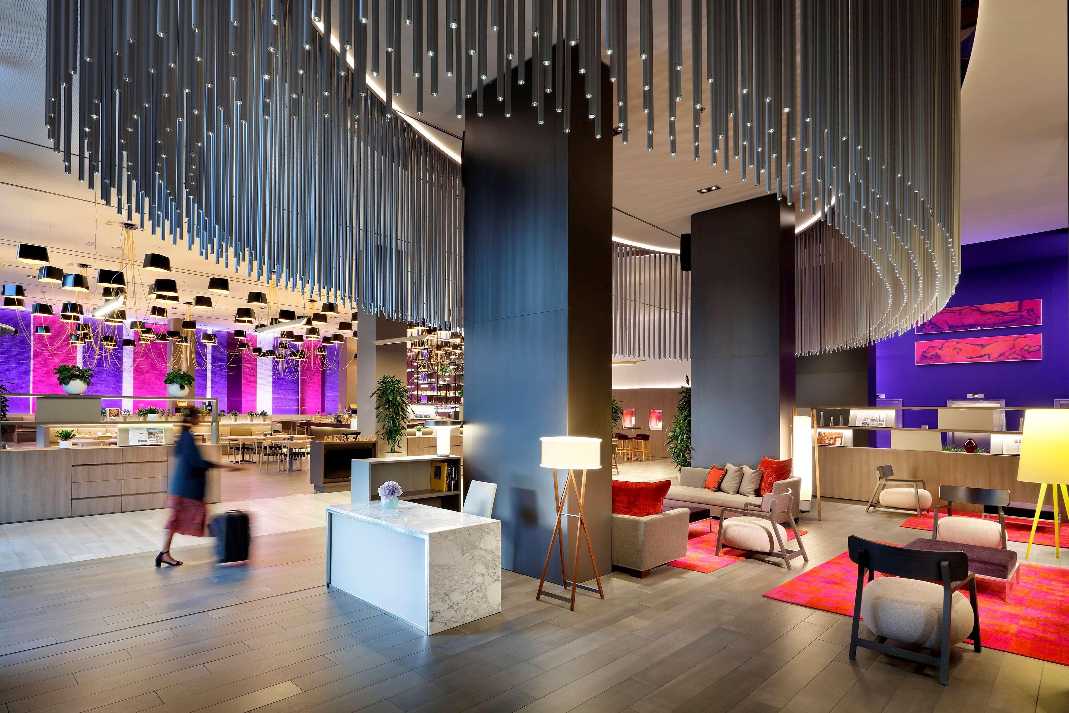 Melia Barcelona Sky 4* Sup Hotel Exterior photo