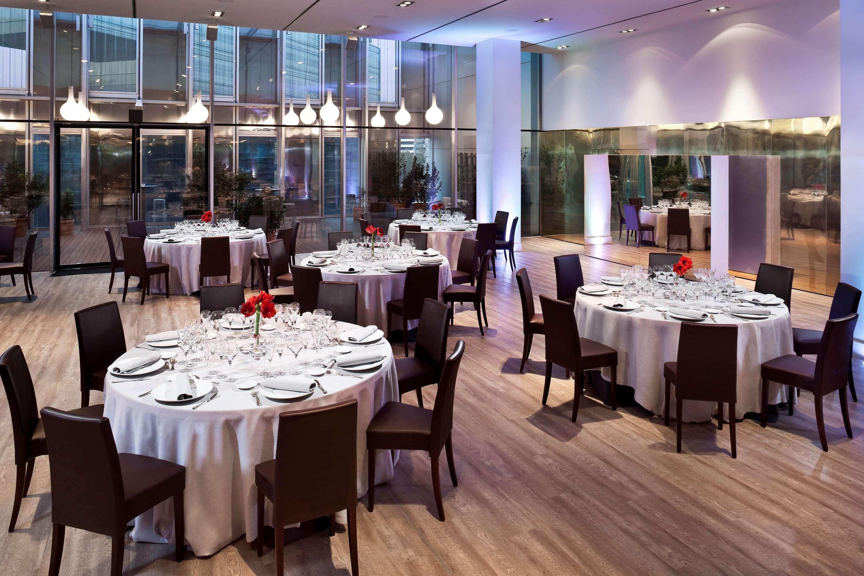 Melia Barcelona Sky 4* Sup Hotel Exterior photo