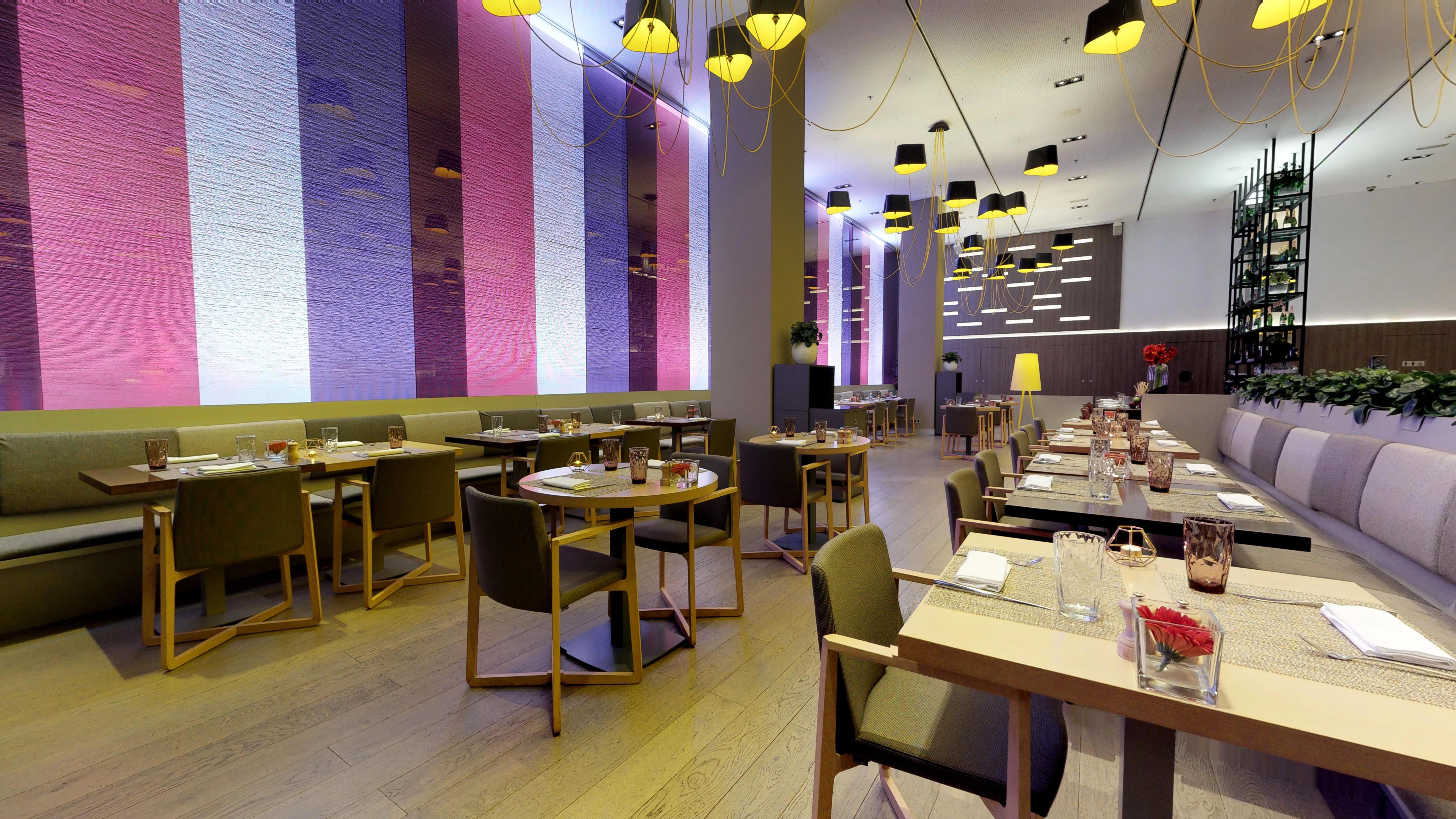 Melia Barcelona Sky 4* Sup Hotel Exterior photo