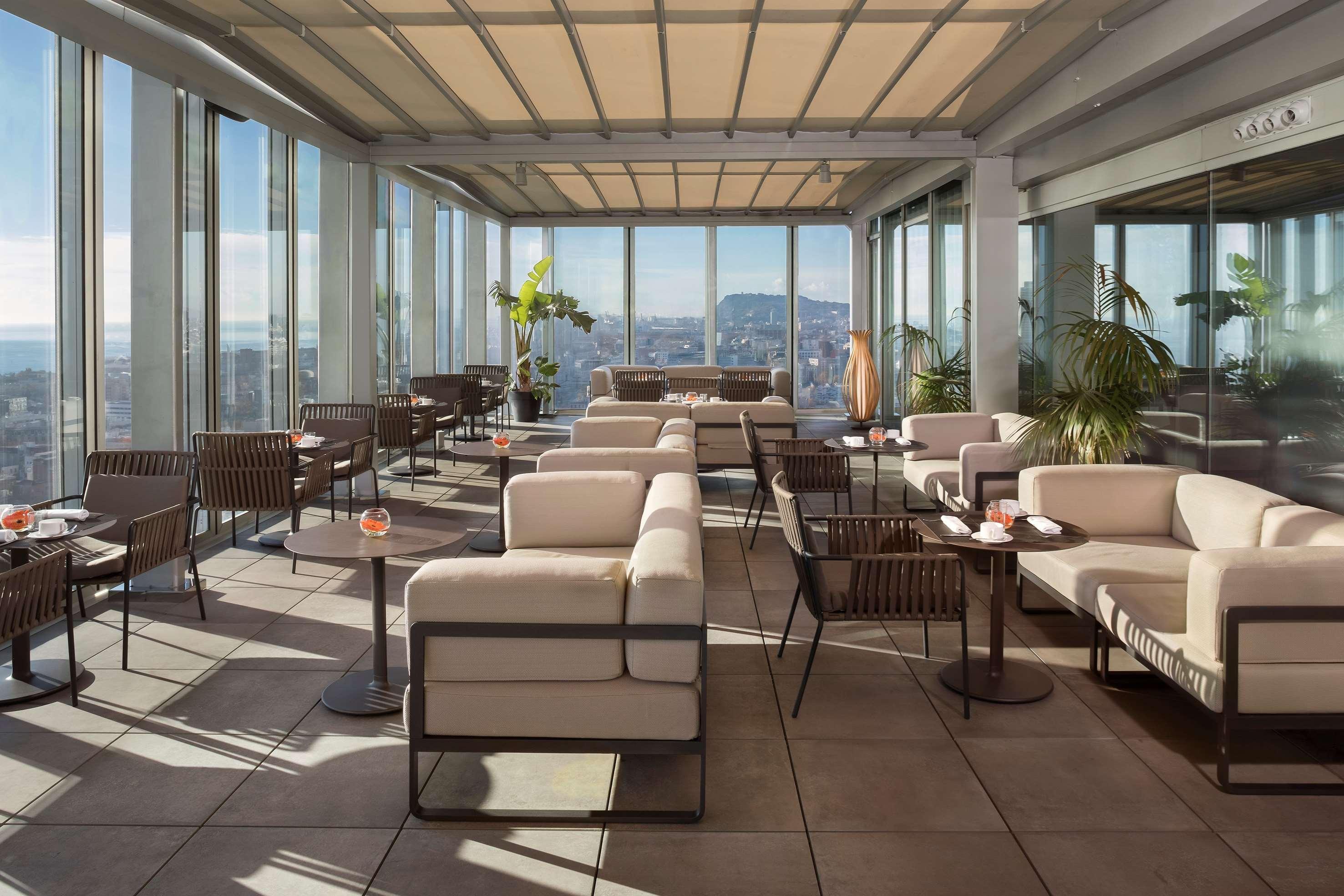 Melia Barcelona Sky 4* Sup Hotel Exterior photo