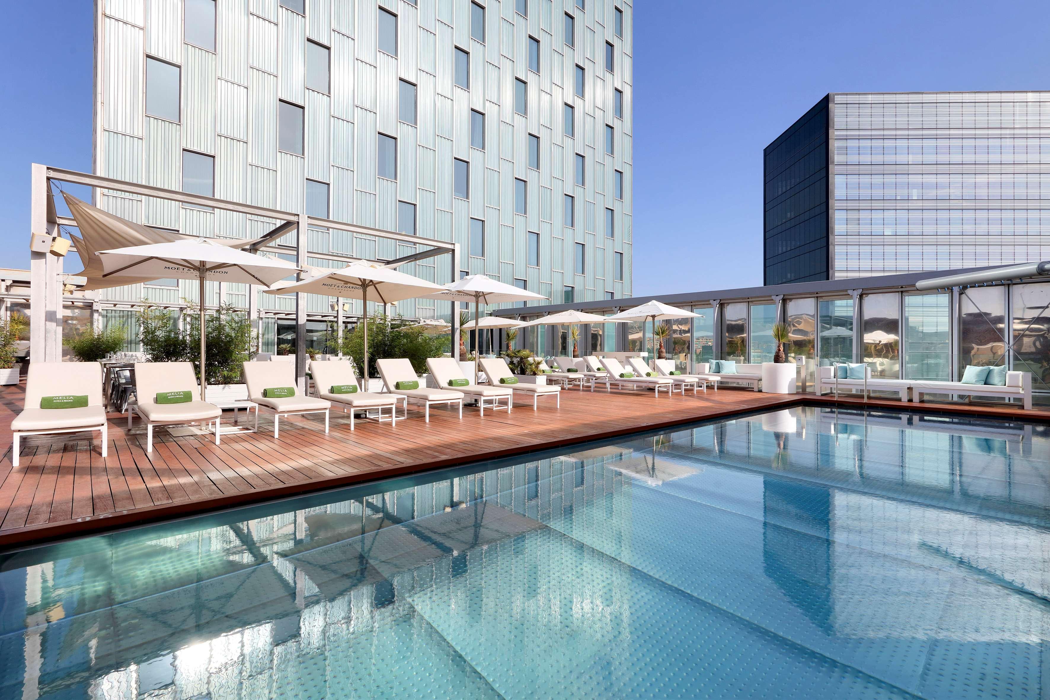 Melia Barcelona Sky 4* Sup Hotel Exterior photo