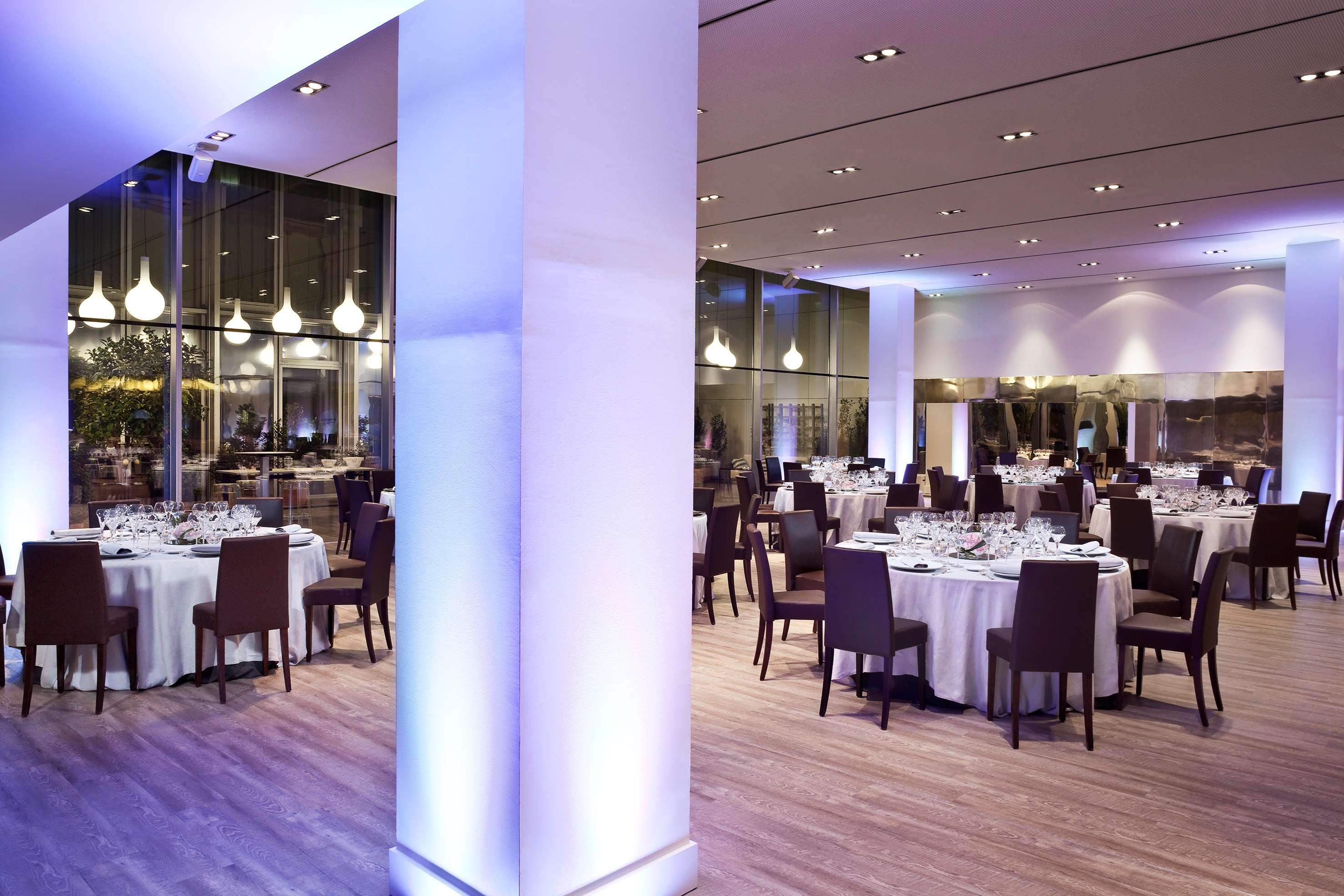 Melia Barcelona Sky 4* Sup Hotel Exterior photo